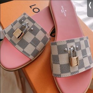 I’m looking for this please help me